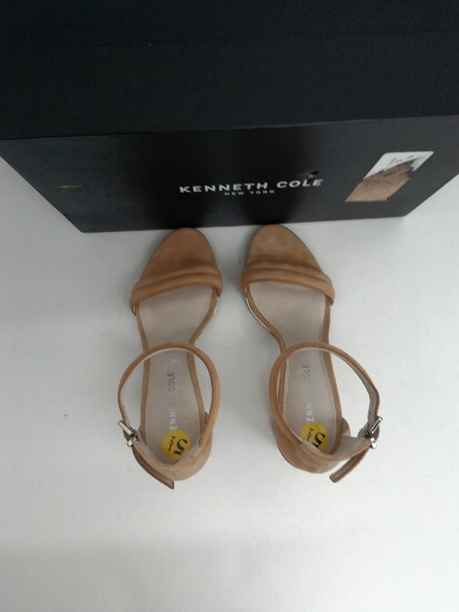 Kenneth Cole Women's Natural Lex size 5.5