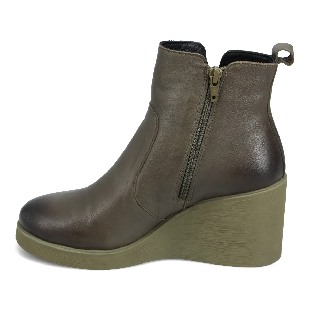 Laura Wedge Boot